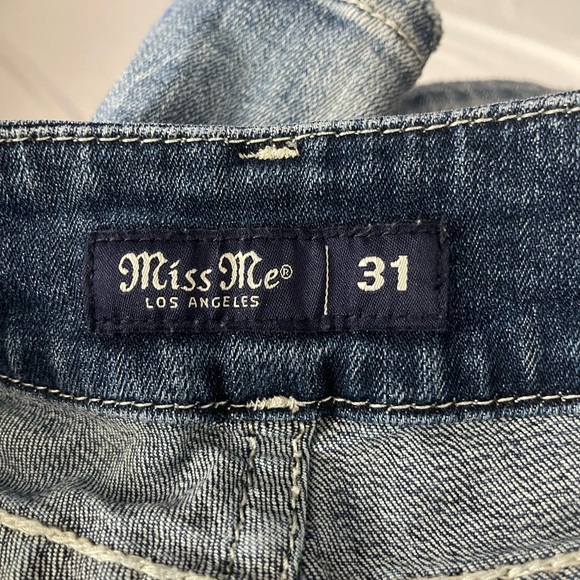 Miss Me Patriotic Jean shorts size 31 - Picture 5 of 7
